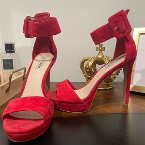Steve Madden heels
